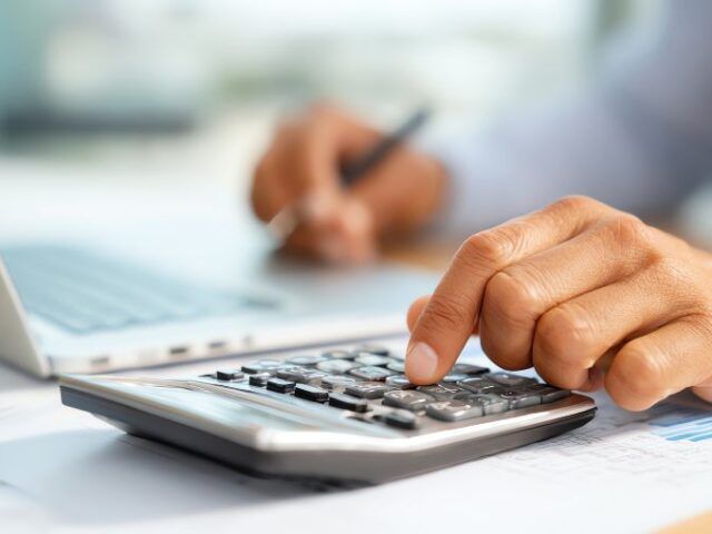 Accounting and bookkeeping services by dedicated Accountants Mississauga