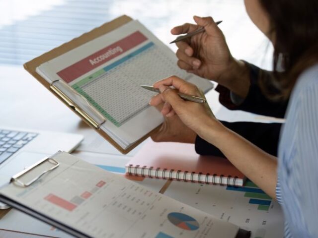 The Benefits of Hiring a Professional Accountants in Mississauga for Personal Finances